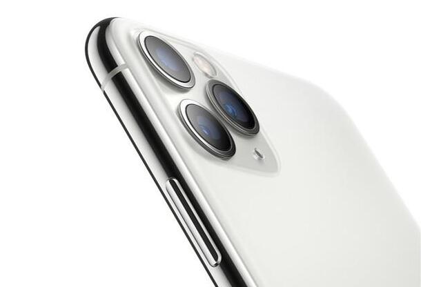 杭州iPhone 11手机掉电太快怎么办？