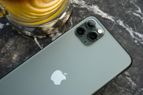 深圳苹果iPhone 11 Pro系列手机换屏需要多少钱？