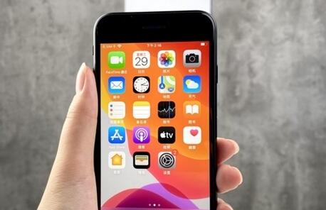 杭州iphoneX黑屏怎么办_小屏手机的宿命！iPhone 13 mini注定要卖不好了