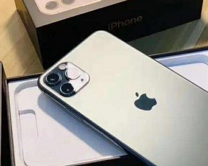 苹果iPhoneX手机主板故障检测维修