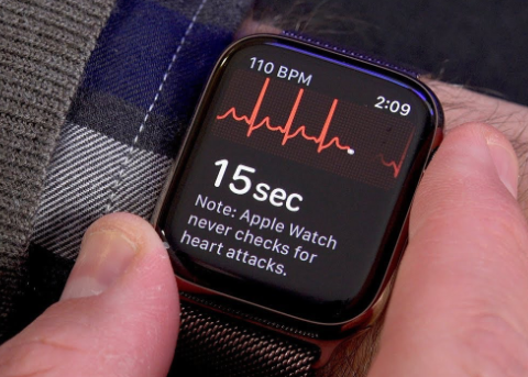 天津苹果手机换屏_AppleWatch开通了ECG，却同步了别人的健康数据怎么被删除?