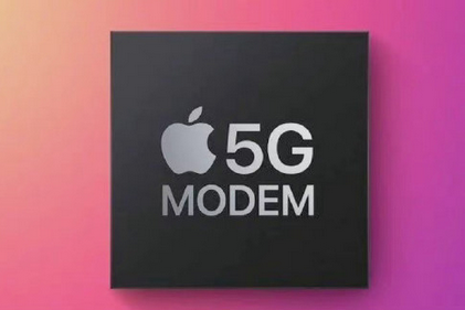 2023 年起生产 iPhone 15 系列自研 5G 基带，减少对高通依赖