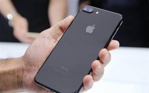 郑州iphoneXR电池更换多少钱_如何将苹果手机里的照片导入电脑