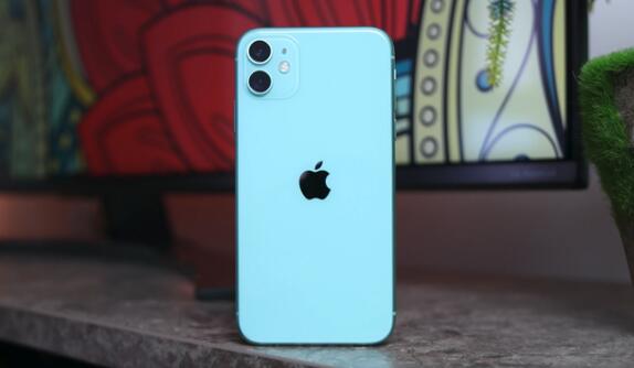 广州iphone13手机电池更换_手机闪退是什么原因?