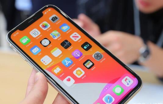 宁波iphone13换个外屏多少钱_iphone11掉水里音质变了，是怎么回事？