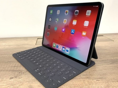 iPad Pro深陷“变弯门，苹果手机进水维修