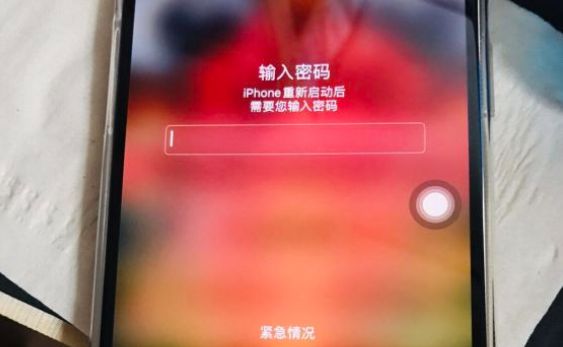 泉州修iphoneSE2主板价格_为什么iPhone锁屏密码突然出错?