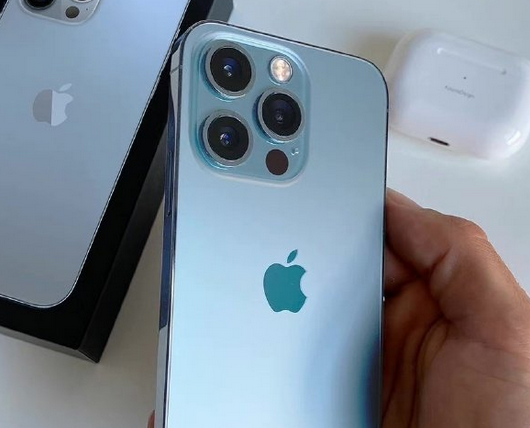 2021双卡双待手机哪种好,iPhone13是双卡双待手机吗